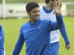 Carlos Vela asegura que de momento lo único que le preocupa es mantener su buen nivel con el equipo. ESPECIAL /