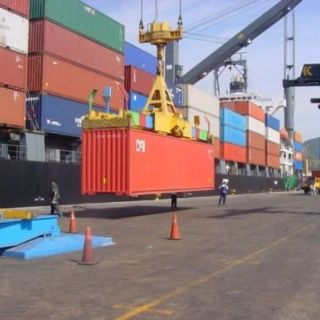 El INEGI reporta déficit en balanza comercial de México