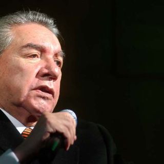 Marco Antonio Muñiz celebrará 80 años con CD+DVD en vivo