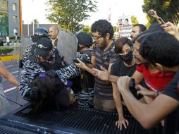 El alcalde tapatío ha expresado en anteriores ocasiones que los policías cayeron en un “exceso” a la hora de ejercer su autoridad. ARCHIVO /