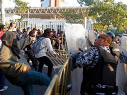 Autoridades decidieron que las acciones de los policías municipales no fueron graves como para considerar un cese definitivo. ARCHIVO /