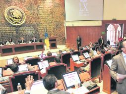 La sesión de ayer. La fracción panista concretó las modificaciones que dejan sin posiciones en comisiones a su ex compañero. EL INFORMADOR /