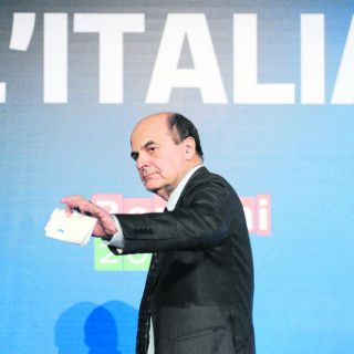 Bersani propondrá reformas con la oposición