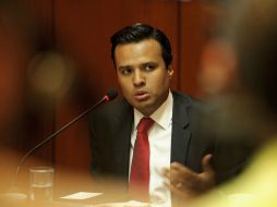 Robles Peiro destaca que en el municipio sólo el 20% de los 850 trámites son necesarios. ARCHIVO /