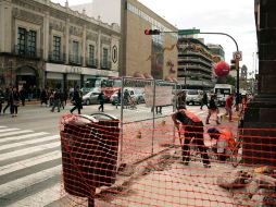 Los trabajos sobre la Avenida Juárez y Av.16 de Septiembre. ARCHIVO /