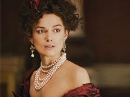• Anna Karenina UNIVERSAL PICTURES  /