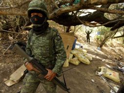 Señala que lo bueno que hizo durante su gobierno, quedó olvidado por la problemática en seguridad con la que México vivió el sexenio. ARCHIVO /