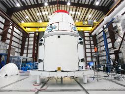 La NASA paga a SpaceX para que envíe suministros a la estación espacial. AP /
