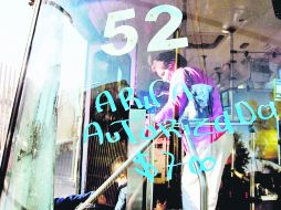 LA NORMAL. Una de las unidades que pasó por el operativo de la Secretaría de Vialidad contra el cobro de siete pesos en el pasaje. EL INFORMADOR /