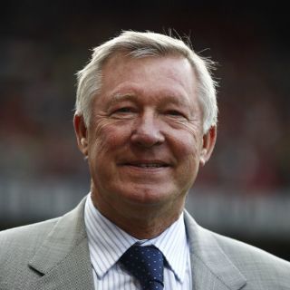 Ferguson ve muy lejos su adiós al banquillo del ManU