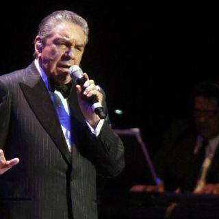 Marco Antonio Muñiz cumple 80 años