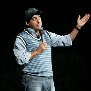 País que no hace cine no registra su historia: Adal Ramones