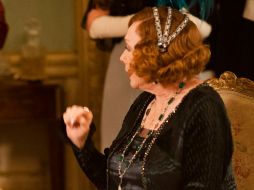 En el papel de Martha Levinson, la legendaria Shirley MacLaine regresa a la TV en la serie ''Downtown Abbey''. AP /