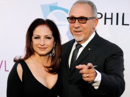 Emilio Estefan con su esposa Gloria. Una pareja cuya historia podría llevarse a Broadway. ARCHIVO /