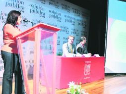 Apoyo. El soporte de la familia es fundamental para la consecución de proyectos exitosos. ESPECIAL /