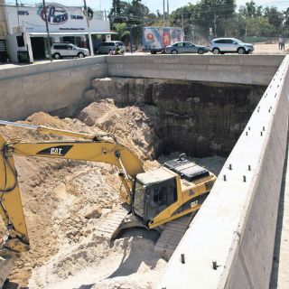 Faltan 10 MDP para terminar la obra en Juan Palomar y Arias