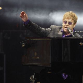 Elton John vuelve a Uruguay tras dos décadas de ausencia