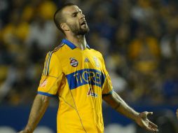 El delantero sudamericano es aún líder de goleo en el Clausura 2013 con ocho anotaciones. MEXSPORT /