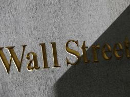 El índice compuesto del mercado Nasdaq gana hoy el 0.39 por ciento. AP /