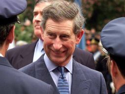 ''Es un pensamiento adorable y tengo unas ganas enormes de tener una relación abuelo-nieto'', dijo el príncipe. ARCHIVO /