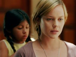 Prácticamente tres cuartas partes de la actuación de Abbie Cornish es en español. EFE /