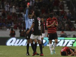 Joshua Abrego es el único jugador que recibe dos partidos de suspensión. MEXSPORT /