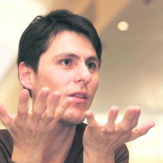 Alvaro Luquín ''Expulsado de la humanidad''