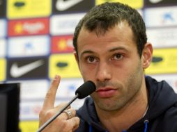 El defensa del Barcelona, Javier Mascherano, durante rueda de prensa. EFE /