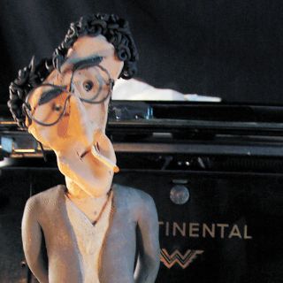 Barcelona dedica muestra al archivo personal de Roberto Bolaño