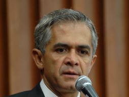 Mancera Espinosa se compromete a asistir al mitin que organiza el PRD el próximo 17 de marzo en defensa del petróleo y de la economía. ARCHIVO /