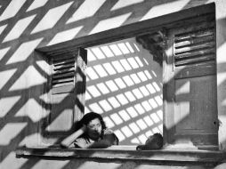 Lola Álvarez Bravo. En su propia cárcel (11 a.m.). 1950. ESPECIAL /