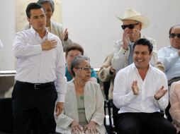 Peña refrenda cooperación para línea tres del Tren Ligero.  /
