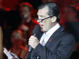 El intérprete pide a los hombres evitar que una mujer sea sujeto de cualquier violación a sus derechos. ARCHIVO /