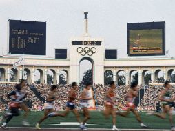 Imagen de Los Ángeles 1984 durante la carrera de cinco mil metros. AP /