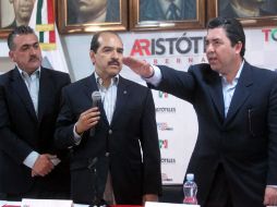 Palafox Paz (d) será el encargado de convocar a la elección de presidente y secretario general del partido en Jalisco.  /