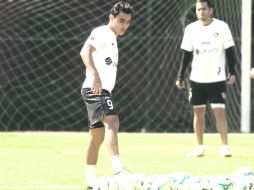 Cumplidor. Omar Bravo lleva cinco goles en el Clausura 2013 con los Zorros, que han representado puntos importantes. MEXSPORT /