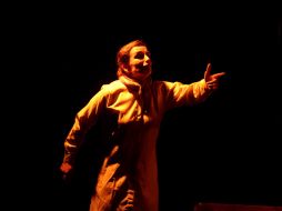 El colectivo Concubina se conforma por ex universitarios, que desde que eran estudiantes crearon un proyecto dedicado al teatro. ARCHIVO /