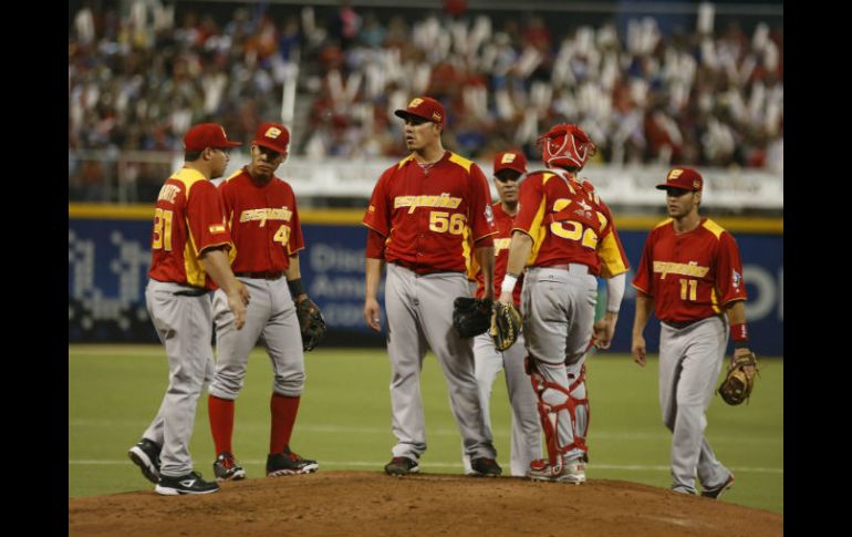 España se mantiene viva en el Clásico, aunque con pocas posibilidades. EFE /