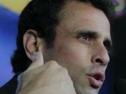 Henrique Capriles podría hacer oficial el anuncio a partir de las 19:30 hora local. ARCHIVO /