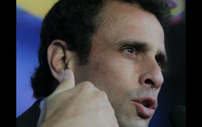 Henrique Capriles podría hacer oficial el anuncio a partir de las 19:30 hora local. ARCHIVO /