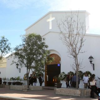 Gobernador se reunió con familia de Gallegos