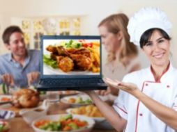 Señalan que el pedido de alimentos vía electrónica busca coadyuvar al crecimiento del sector restaurantero. ESPECIAL /