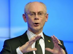 Van Rompuy subraya que no se trata de tomar decisiones, sino de hacer una puesta en común y consensuar una estrategia.  /