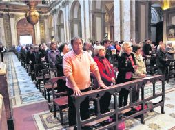 Italia es el país de donde han sido originarios la mayoría de los papas; la nación colinda con la sede del Santo Pontífice. EFE /