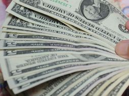 El precio de12.68 representa una caída marginal con respecto a un centavo del día de ayer. ARCHIVO /