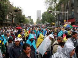 Por la tarde, la CNTE realizó una marcha con rumbo a la Segob, donde se discutieron algunas de sus peticiones. ARCHIVO /