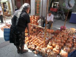 En esta feria participan 160 artesanos de 23 estados del país, procedentes de 70 municipios. ARCHIVO /