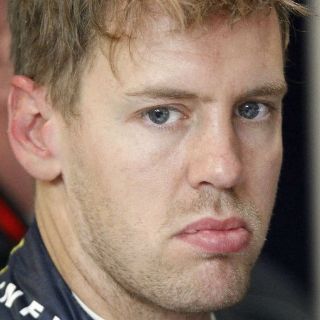 Vettel logra la primera 'pole' de la temporada