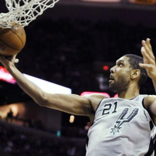 Duncan revive con los Spurs