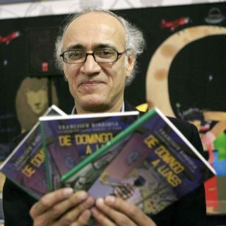 Cuento de Francisco Hinojosa en montaje de títeres Colombiano